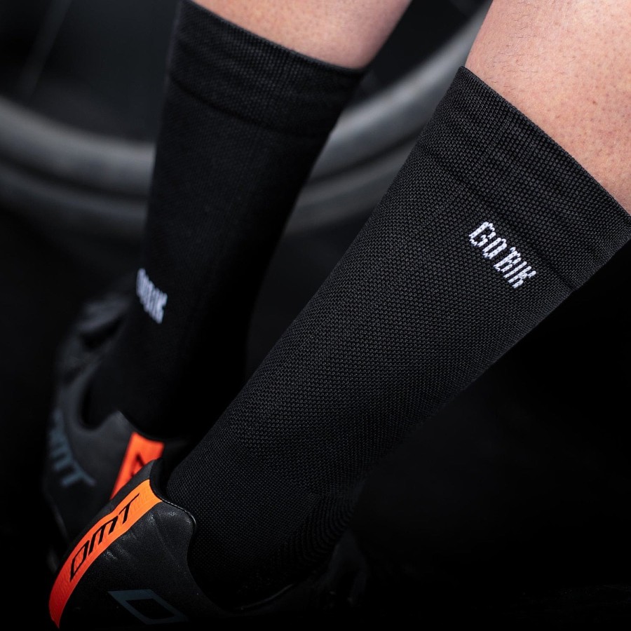 Wholesale Iro 2.0 Black Logo Socks