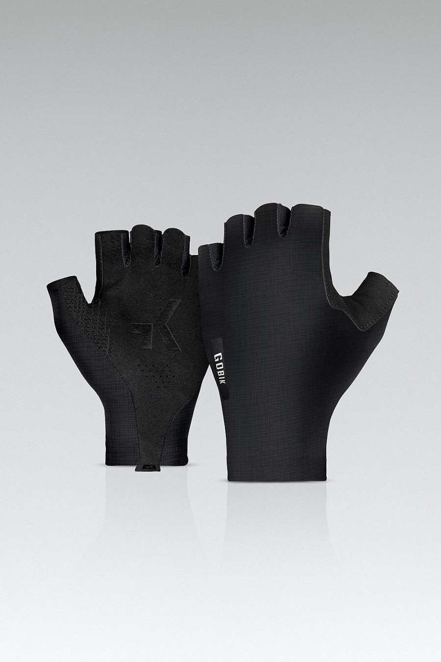 New Mamba 2.0 Black Gloves